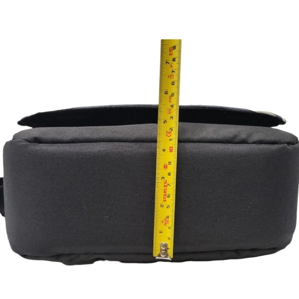 Capturing Couture Zip|Switch Camera Bag - Picture 10 of 11
